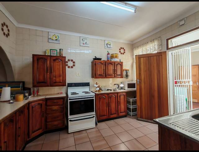 3 BEDROOM TOWNHOUSE SOLD IN THREE RIVERS